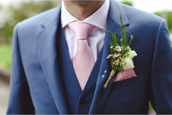 Refined Dusty Rose and Navy Blue Wedding Color Ideas - ColorsBridesmaid